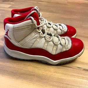 Jordan 11 Cherry Reds